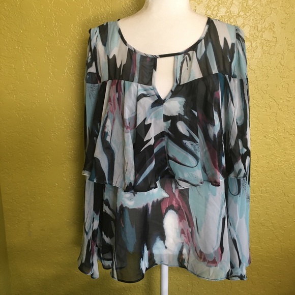 NWT Jennifer Lopez Blouse Size Medium - Picture 1 of 4